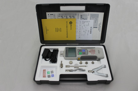 上海康德萊醫(yī)療器械股份有限公司采購(gòu)Z2系列多功能內(nèi)置傳感器推拉力計(jì)